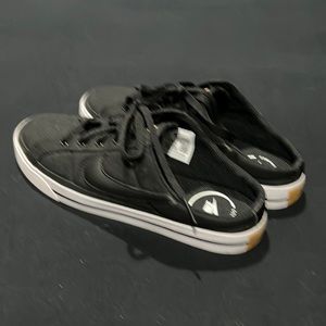 Nike Court Legacy Shoes